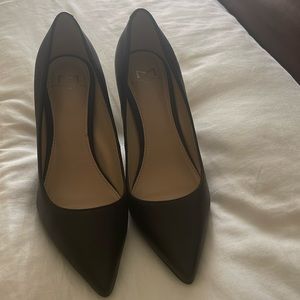 Marc Fisher pumps